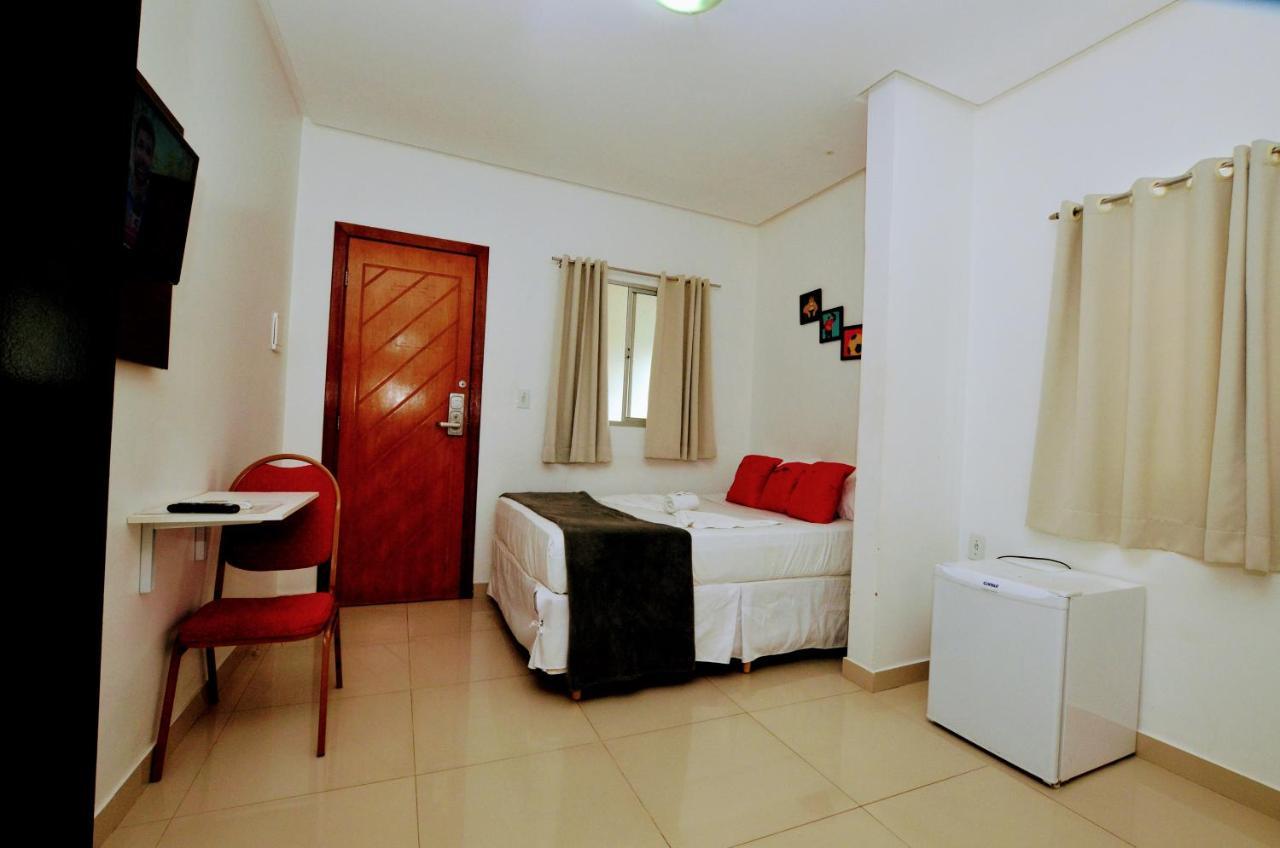 Deluxe Room,1480314518:JPEG